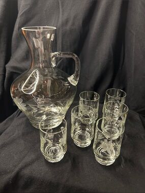 Etched Glass Pitcher and 6 Glasses Set - Clear